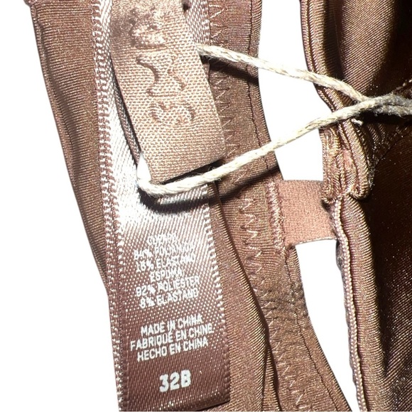 Skims Wireless Form T-SHIRT DEMI BRA | Color: Sienna | NEW/NWT!!🤎🤎 - Picture 9 of 9